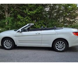2010 CHRYSLER SEBRING CONVERTIBLE