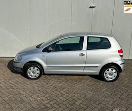 VOLKSWAGEN FOX - 1.2 TRENDLINE