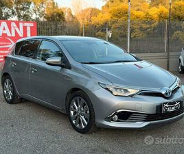 TOYOTA AURIS 1.8 HYBRID LOUNGE