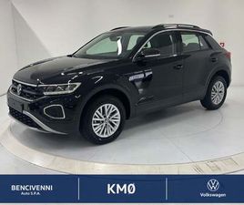 VOLKSWAGEN T-ROC 1.5 TSI LIFE DSG NUOVA A CATANZARO