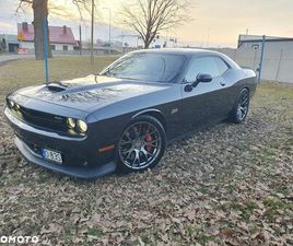 DODGE CHALLENGER AUTOMATIK 392 HEMI SCAT PACK SHAKER