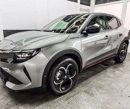 SPECIALE IBRIDA MATRIX ACC KEYLESS NAVI 1.2 E-D...