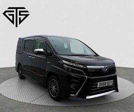 TOYOTA VOXY HYBRID ZS KIRAMEKI2