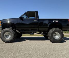 CHEVROLET C/K 1500 1995 CHEVROLET C/K PICKUP 1500 SHORTBOX STEP-SIDE - 4X4, 5.7L - V8 EFI, LIFTED