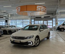 VARIANT GTE PREMIUM PLUG-IN HYBRID 160 KW DSG ** ACC / KEYLESS / NAVI / P-KAMERA / JUURI HUOLLETTU / WEBASTO /