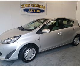 TOYOTA PRIUS C DAA-NHP10