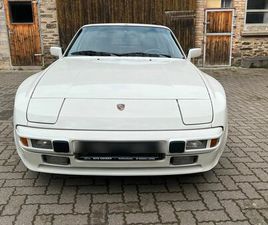 PORSCHE 944 TARGA MIT TURBOSITZEN