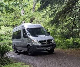 DODGE SPRINTER 2500 HIGHTOP CAMPERVAN