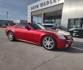 USED 2004 CADILLAC XLR BASE