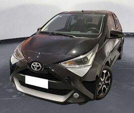 TOYOTA AYGO X 1.0 VVT-I 72 CV 5 PORTE LIMITED AIR DEL 2021 USATA A MEDA