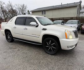 2007 CADILLAC ESCALADE EXT BASE AWD 4DR CREW CAB SB