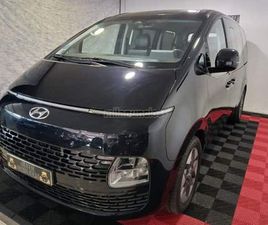 HYUNDAI - STARIA