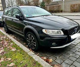 VOLVO XC70 D4 D4 SEHR GUTER ZUSTAND SCHECKHEFT