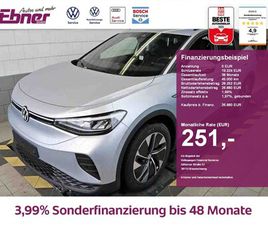 82KWH ALCANTARA+360GRAD+NAVI+APP+LED+19 ALU!