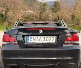 BMW 118I CABRIO – NERO / INTERNI IN PELLE MARRONE.