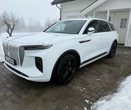 HONGQI E-HS9 EXCLUSIVE