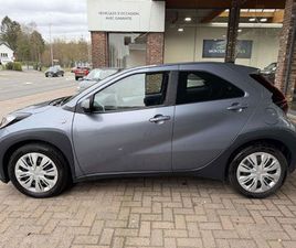 TOYOTA AYGO X PLAY AUTOMATIQUE**GSM 0475323828**8 ANS GARANTIE