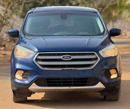 FORD ESCAPE FORD ESCAPE 2017 - PARCELLES ASSAINIES | EXPAT-DAKAR