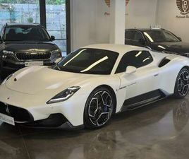 3.0 V6 630CV RWD AUTO