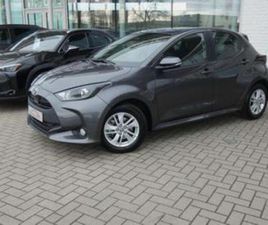 ② TOYOTA YARIS HYBRID DYNAMIC +APPLE CARPLAY +ANDROID AUTO *20 — TOYOTA — 2EMEMAIN