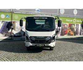 ISUZU LA SÉRIE N ISUZU NLR BASCULA TRILATERAL