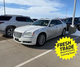 USED 2012 CHRYSLER 300 LIMITED