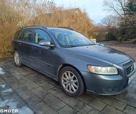 VOLVO V50 1.8 MOMENTUM