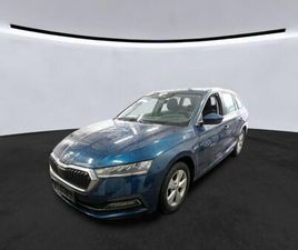 SKODA OCTAVIA COMBI COMBI 2.0 TDI DSG STYLE AHK NAVI PDC SIT