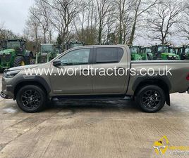 2.8 D-4D-H INVINCIBLE X AUTO 4WD EURO 6 4DR