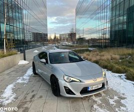 TOYOTA GT86 PURE