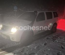 NISSAN PATHFINDER 2.5 DCI SE 7 PLAZAS