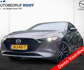 MAZDA 3 SKYACTIV G MAZDA 3 2.5 140PK HOMURA / CAMERA / SENSOREN / CARPLAY