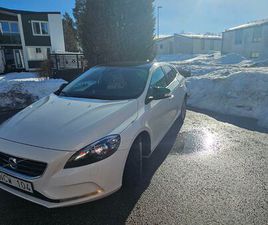 VOLVO V40 D3 D3 GEARTRONIC