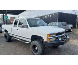 CHEVROLET K1500 4X4 5.7 V8 350 CI BOITE MECANIQUE