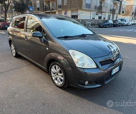 TOYOTA COROLLA VERSO 2.2 D 136CV - 7 POSTI -