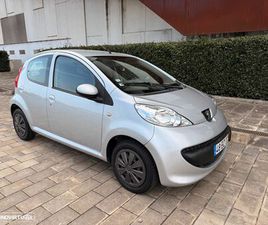PEUGEOT 107 1.0 URBAN