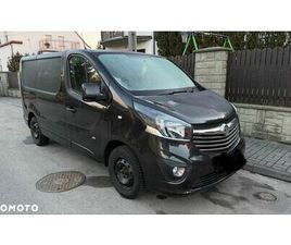 VAUXHALL VIVARO
