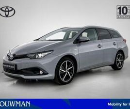 TOYOTA AURIS TOURING SPORTS 1.8 HYBRID BLACK EDITION | NL DE — TOYOTA — MARKTPLAATS