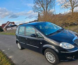 PKW AUTO LANCIA MUSA