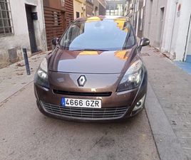 RENAULT - GRAND SCÉNIC