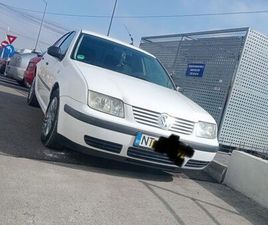 VÂND VOLKSWAGEN BORA 1'6 SR BENZINĂ AN 2000 ÎN PIATRA NEAMT