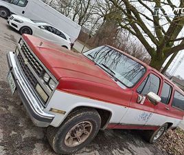 CHEVROLET SUBURBAN 454 BIG BLOCK