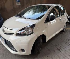 TOYOTA AYGO 1.0 12V VVT-I 5 PORTE ACTIVE CONNECT DEL 2012 USATA A GENOVA