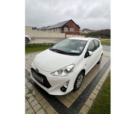 1.5 DAA-NHP10 5DR AUTO