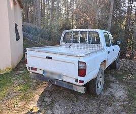 TOYOTA HILUX VEND TOYOTA 4X4