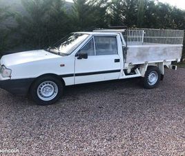 FSO TRUCK VOITURE FSO TRUCK MOTEUR PSA 404 .309. BX