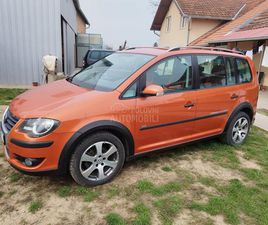 VOLKSWAGEN CROSSTOURAN VOLKSWAGEN CROSS TOURAN 1.9TDI