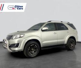 TOYOTA FORTUNER 3.0D-4D 4X4 AUTO