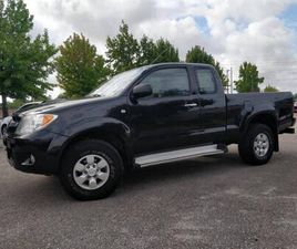 TOYOTA HILUX TOYOTA HILUX TRIAL 4X4 3 LUG