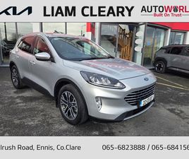 TITANIUM 2.5 PHEV 4DR AUTO